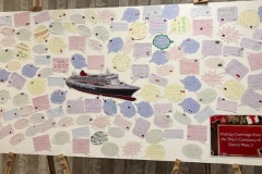 festive-greetings-board